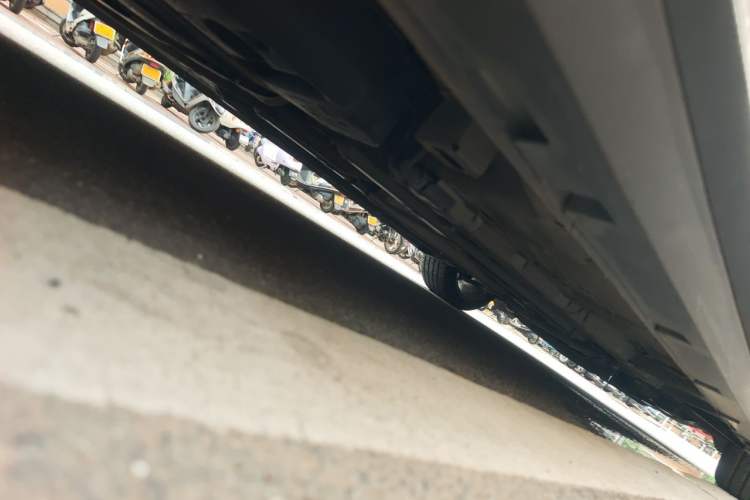 Used GAC Trumpchi EMPOW 2021 270T DCT J15 Version Chassis Rear Right