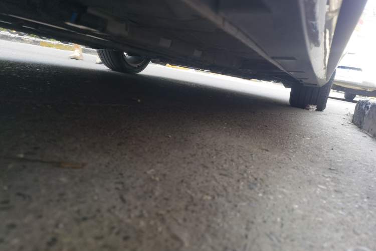 Used GAC Trumpchi EMPOW 2021 270T DCT J15 Version Chassis Rear Right