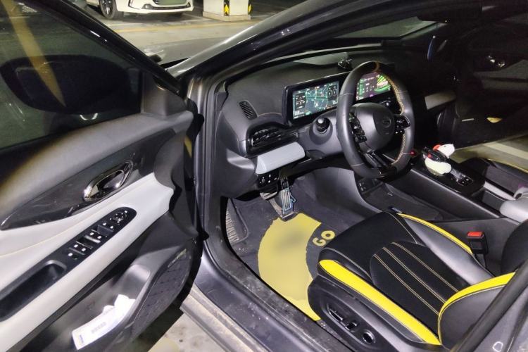 Used GAC Trumpchi EMPOW 2021 270T DCT J16 Version Driver Seat