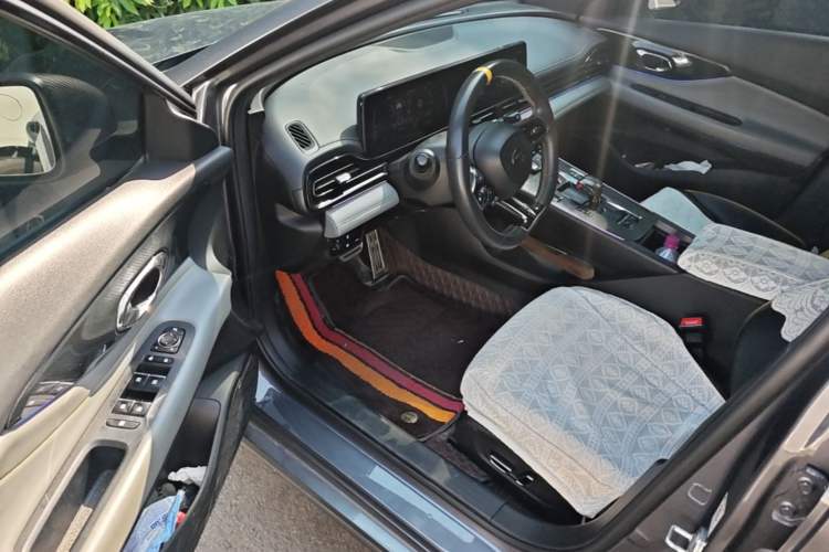 Used GAC Trumpchi EMPOW 2021 270T DCT J15 Version Driver Seat