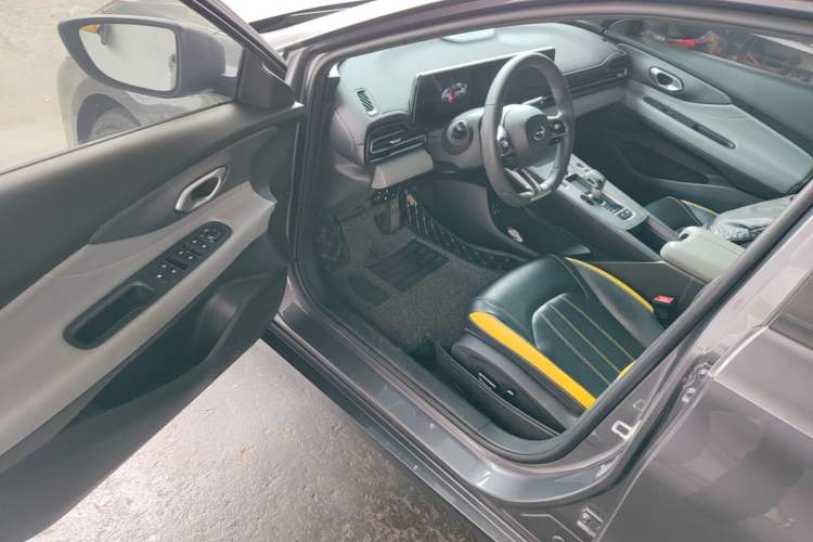 Used GAC Trumpchi EMPOW 2021 270T DCT J11 Version Driver Seat