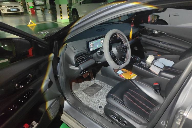 Used GAC Trumpchi EMPOW 2021 270T DCT J16 Version Driver Seat