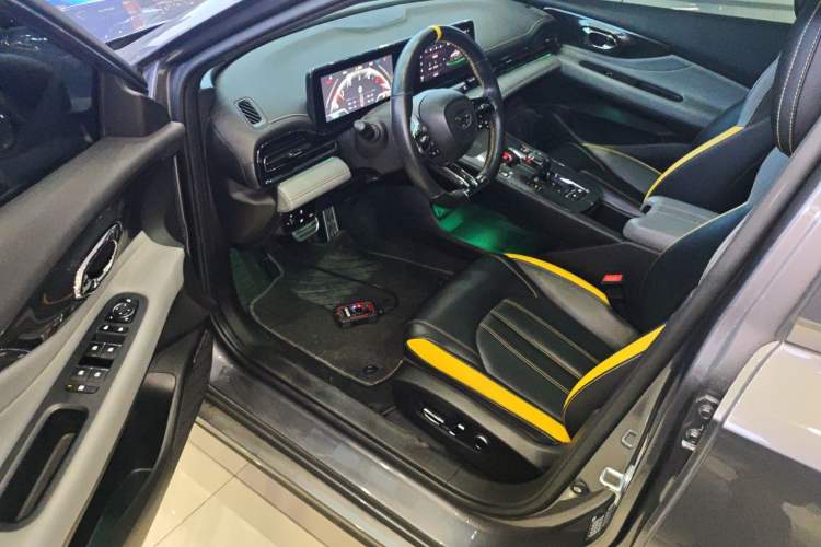 Used GAC Trumpchi EMPOW 2021 270T DCT J16 Version Driver Seat