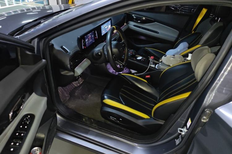 Used GAC Trumpchi EMPOW 2021 270T DCT J15 Version Driver Seat