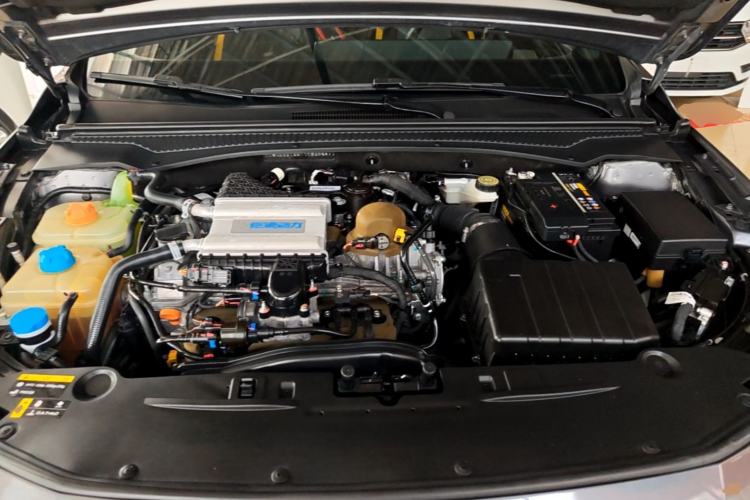 Used GAC Trumpchi EMPOW 2021 270T DCT J16 Version Engine Bay