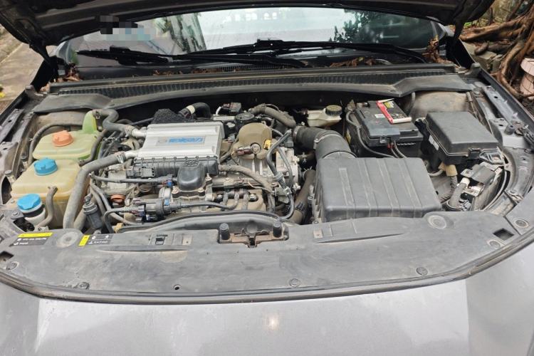 Used GAC Trumpchi EMPOW 2021 270T DCT J15 Version Engine Bay