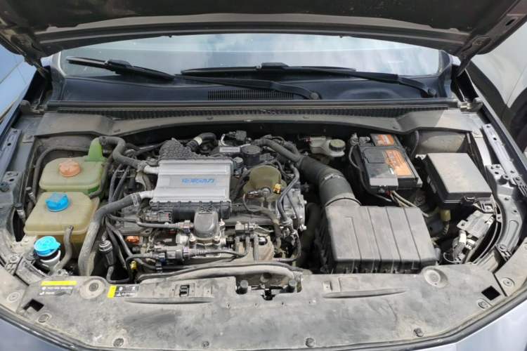 Used GAC Trumpchi EMPOW 2021 270T DCT J15 Version Engine Bay