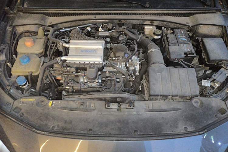 Used GAC Trumpchi EMPOW 2021 270T DCT J15 Version Engine Bay