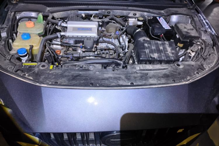 Used GAC Trumpchi EMPOW 2021 270T DCT J15 Version Engine Bay