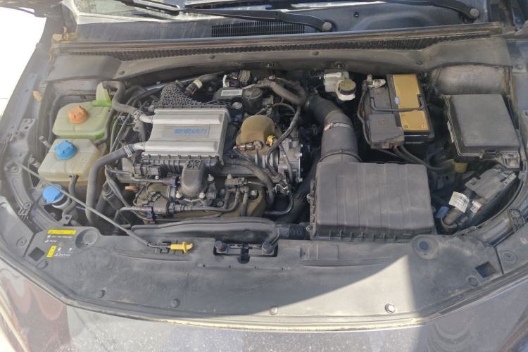 Used GAC Trumpchi EMPOW 2021 270T DCT J16 Version Engine Bay
