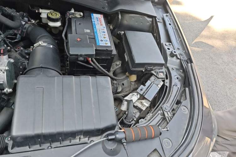 Used GAC Trumpchi EMPOW 2021 270T DCT J15 Version Engine Bay Left
