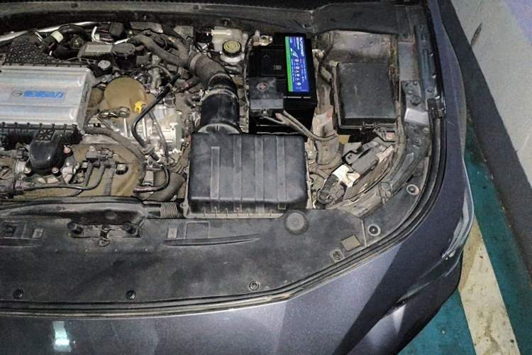 Used GAC Trumpchi EMPOW 2021 270T DCT J15 Version Engine Bay Left