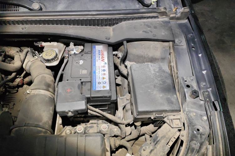 Used GAC Trumpchi EMPOW 2021 270T DCT J15 Version Engine Bay Left