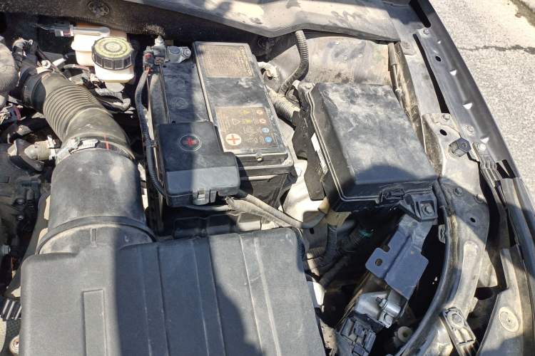 Used GAC Trumpchi EMPOW 2021 270T DCT J16 Version Engine Bay Left