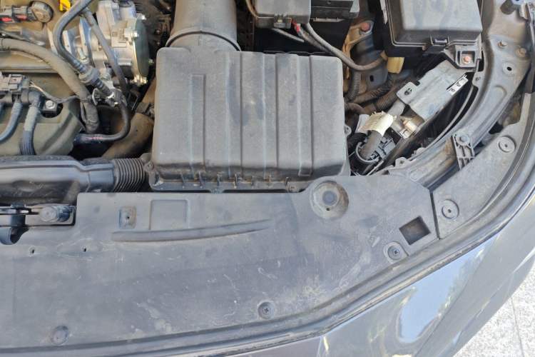 Used GAC Trumpchi EMPOW 2021 270T DCT J16 Version Engine Bay Left
