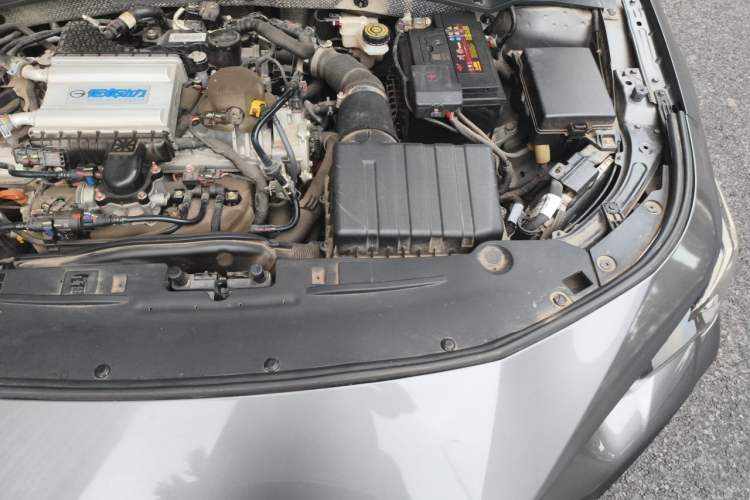Used GAC Trumpchi EMPOW 2021 270T DCT J15 Version Engine Bay Left