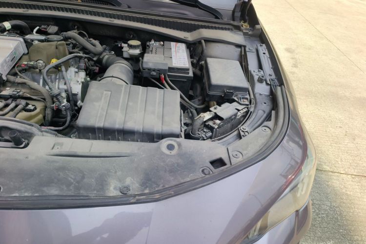 Used GAC Trumpchi EMPOW 2021 270T DCT J15 Version Engine Bay Left
