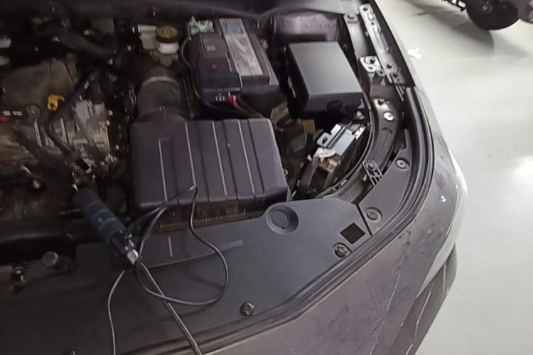 Used GAC Trumpchi EMPOW 2021 270T DCT J15 Version Engine Bay Left