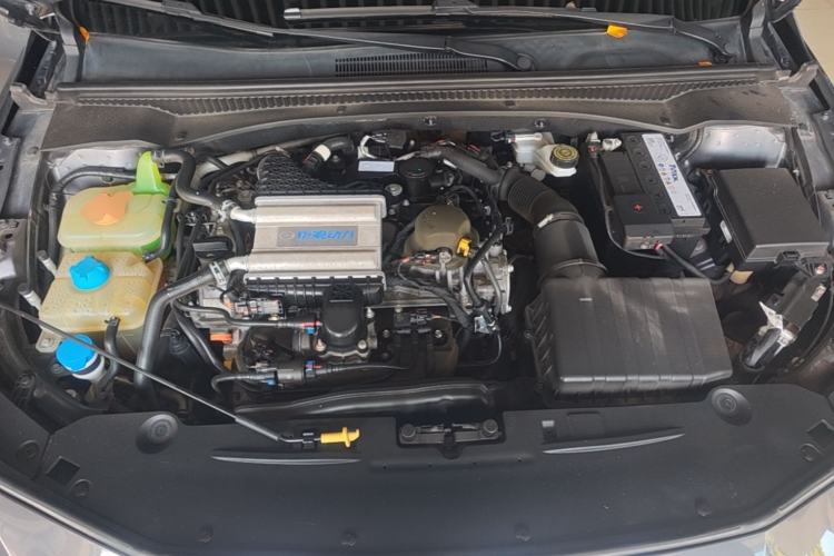 Used GAC Trumpchi EMPOW 2021 270T DCT J16 Version Engine Bay