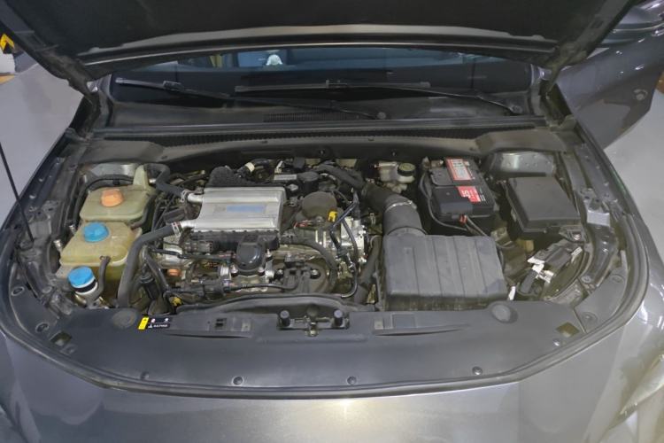 Used GAC Trumpchi EMPOW 2021 270T DCT J15 Version Engine Bay