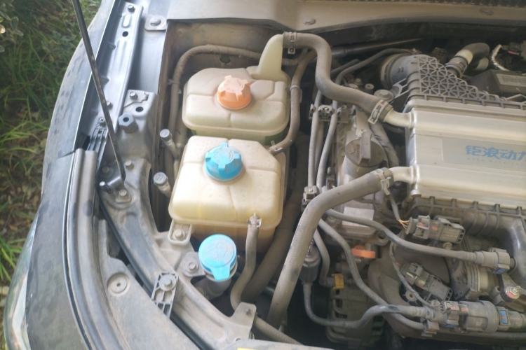 Used GAC Trumpchi EMPOW 2021 270T DCT J11 Version Engine Bay Right