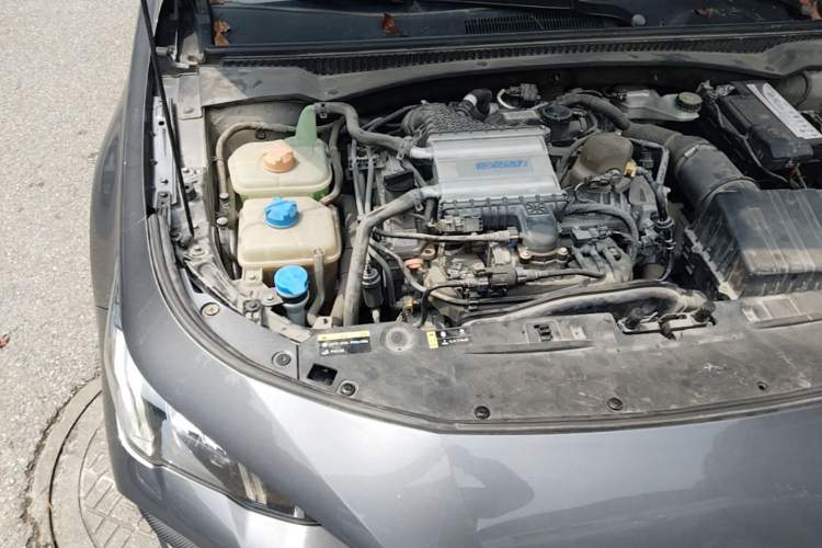 Used GAC Trumpchi EMPOW 2021 270T DCT J16 Version Engine Bay Right