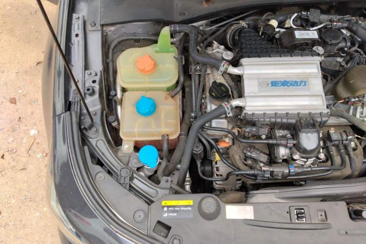 Used GAC Trumpchi EMPOW 2021 270T DCT J15 Version Engine Bay Right