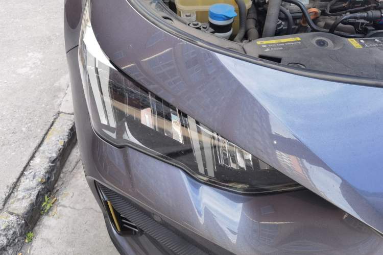 Used GAC Trumpchi EMPOW 2021 270T DCT J15 Version Engine Bay Right