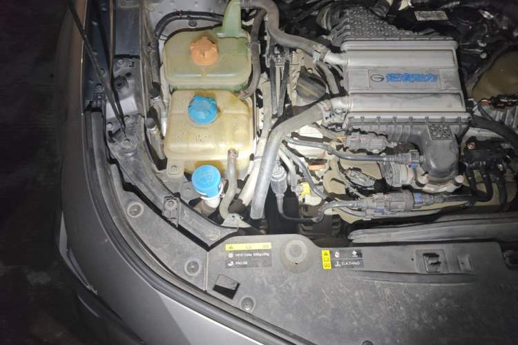 Used GAC Trumpchi EMPOW 2021 270T DCT J15 Version Engine Bay Right