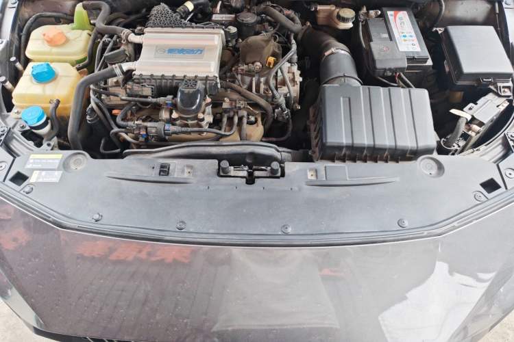 Used GAC Trumpchi EMPOW 2021 270T DCT J15 Version Engine Bay