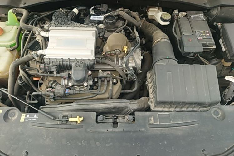 Used GAC Trumpchi EMPOW 2021 270T DCT J15 Version Engine Bay