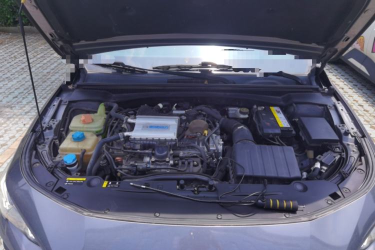 Used GAC Trumpchi EMPOW 2021 270T DCT J15 Version Engine Bay