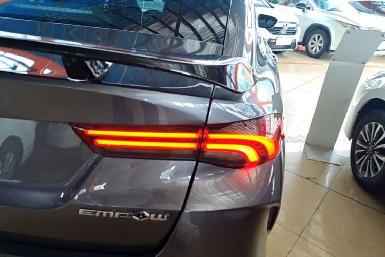 Used GAC Trumpchi EMPOW 2021 270T DCT J16 Version Exterior 3