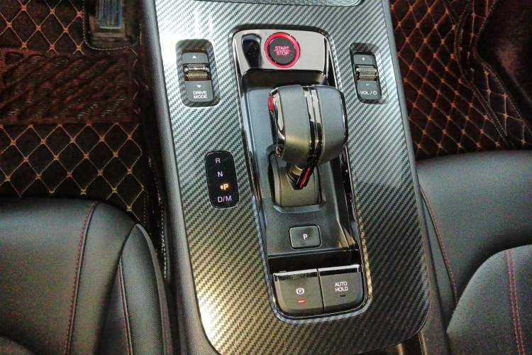 Used GAC Trumpchi EMPOW 2021 270T DCT J16 Version Gear Lever
