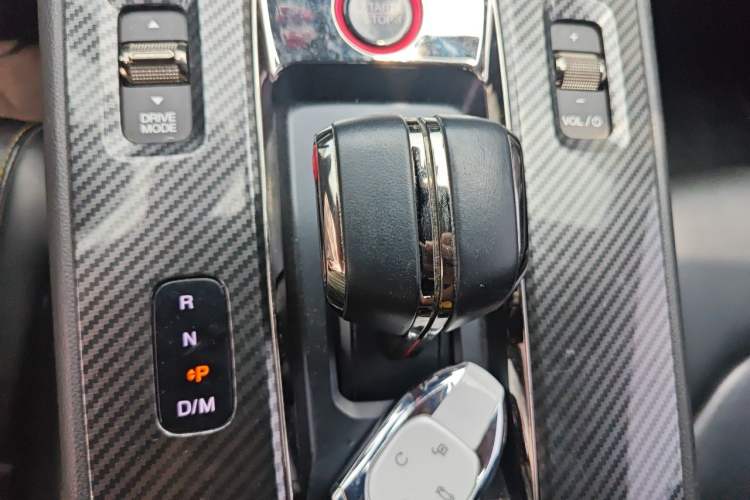 Used GAC Trumpchi EMPOW 2021 270T DCT J16 Version Gear Lever