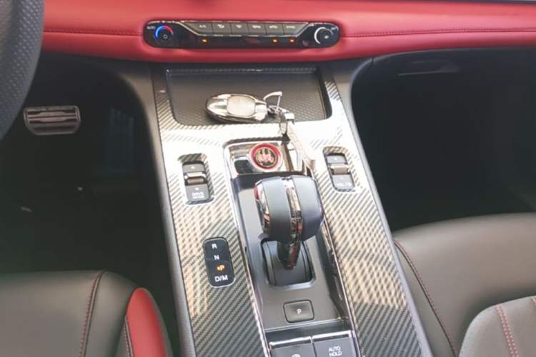 Used GAC Trumpchi EMPOW 2021 270T DCT J16 Version Gear Lever
