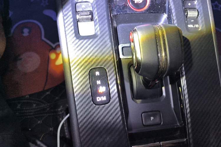 Used GAC Trumpchi EMPOW 2021 270T DCT J15 Version Gear Lever
