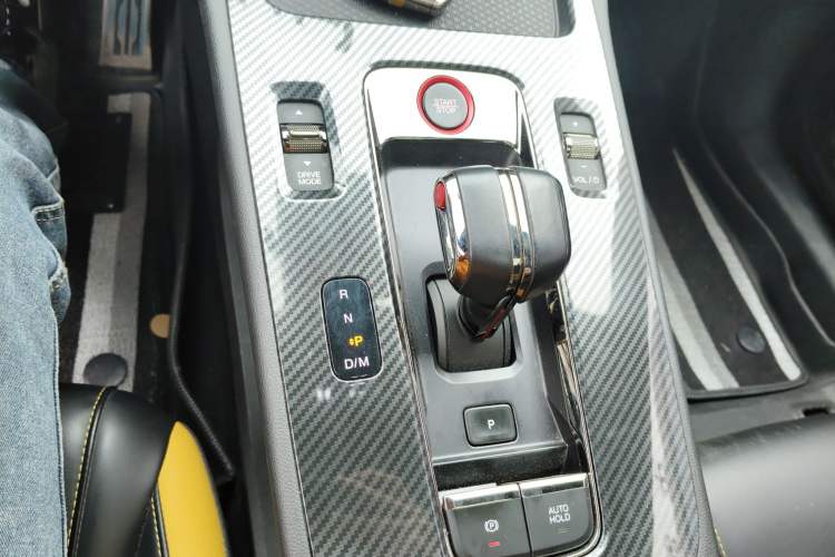 Used GAC Trumpchi EMPOW 2021 270T DCT J15 Version Gear Lever