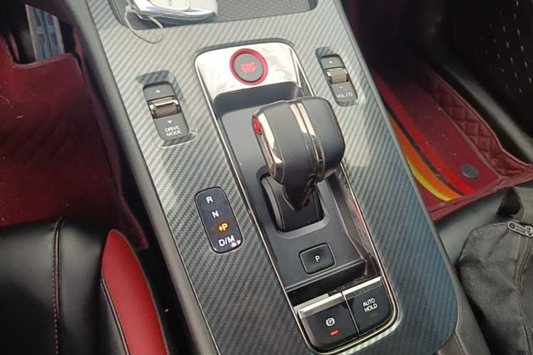 Used GAC Trumpchi EMPOW 2021 270T DCT J15 Version Gear Lever