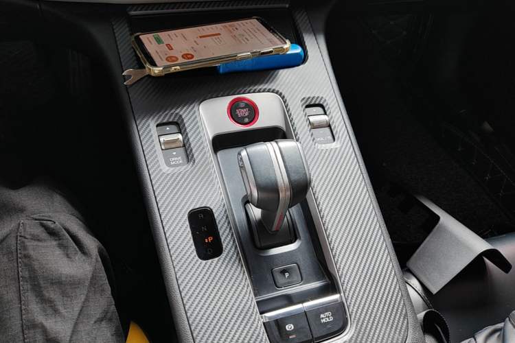 Used GAC Trumpchi EMPOW 2021 270T DCT J11 Version Gear Lever