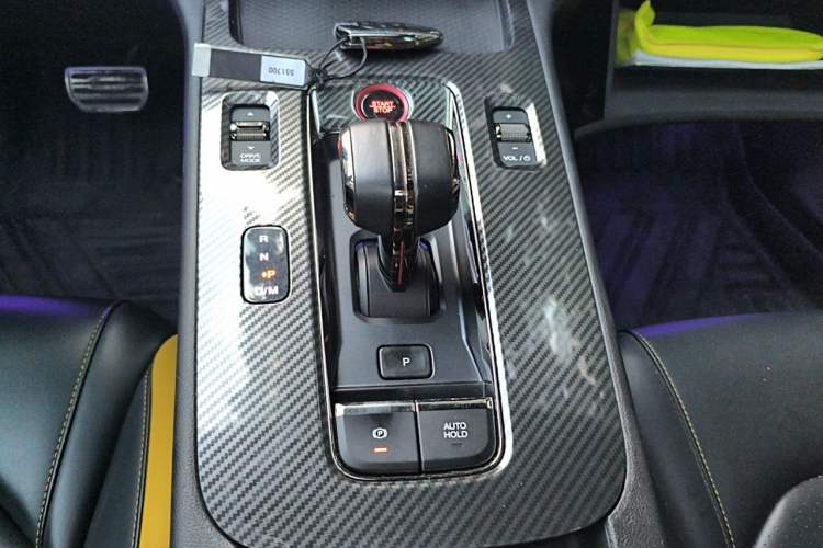 Used GAC Trumpchi EMPOW 2021 270T DCT J15 Version Gear Lever