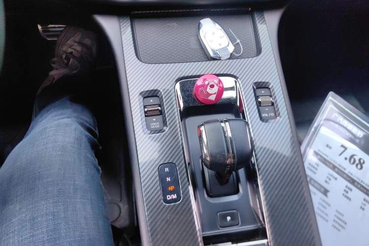 Used GAC Trumpchi EMPOW 2021 270T DCT J16 Version Gear Lever