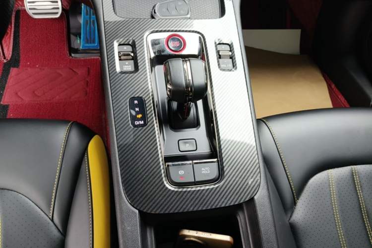 Used GAC Trumpchi EMPOW 2021 270T DCT J15 Version Gear Lever