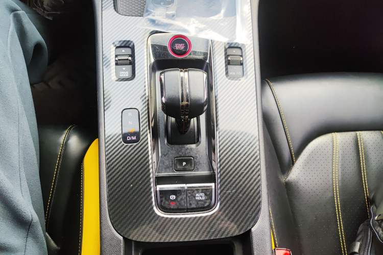 Used GAC Trumpchi EMPOW 2021 270T DCT J15 Version Gear Lever