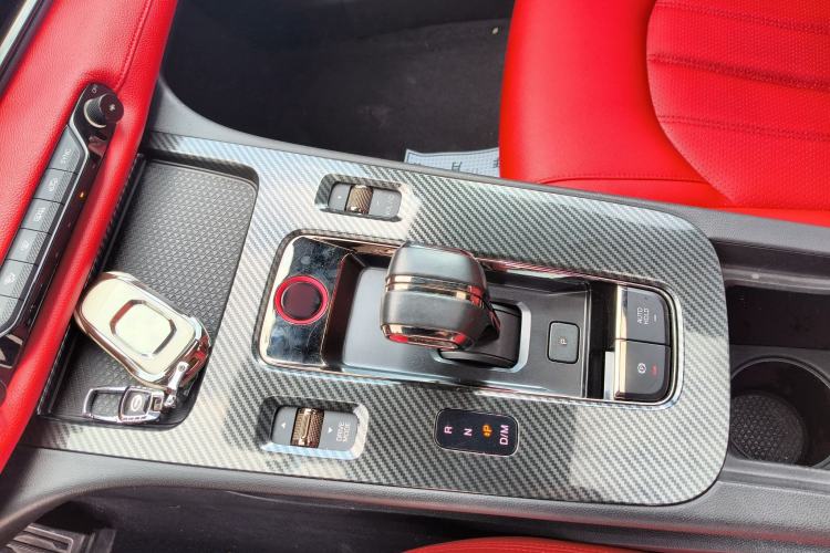 Used GAC Trumpchi EMPOW 2021 270T DCT J15 Version Gear Lever