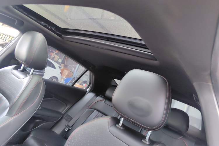 Used GAC Trumpchi EMPOW 2021 270T DCT J16 Version Headliner