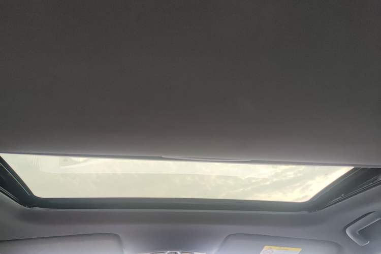 Used GAC Trumpchi EMPOW 2021 270T DCT J15 Version Headliner