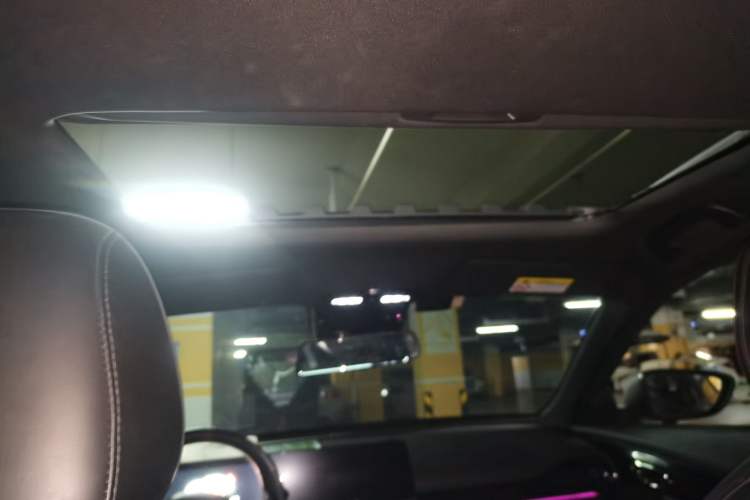 Used GAC Trumpchi EMPOW 2021 270T DCT J16 Version Headliner