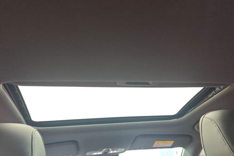 Used GAC Trumpchi EMPOW 2021 270T DCT J15 Version Headliner