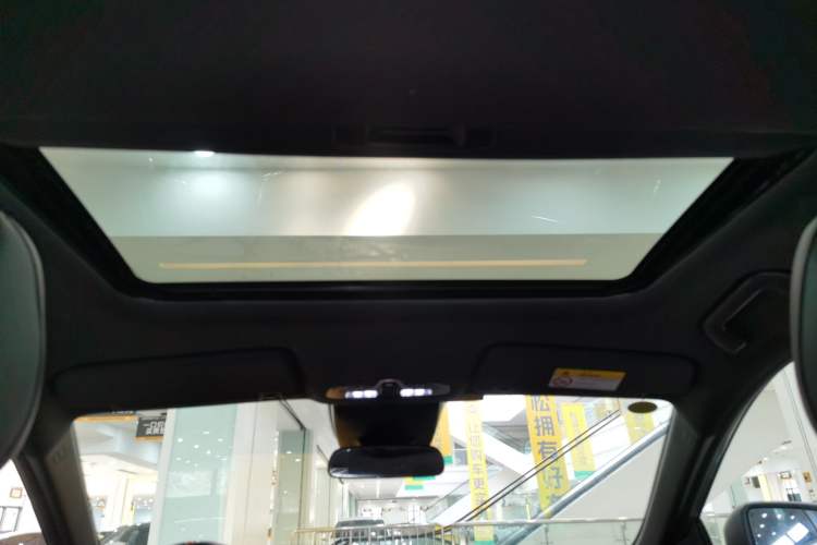 Used GAC Trumpchi EMPOW 2021 270T DCT J15 Version Headliner